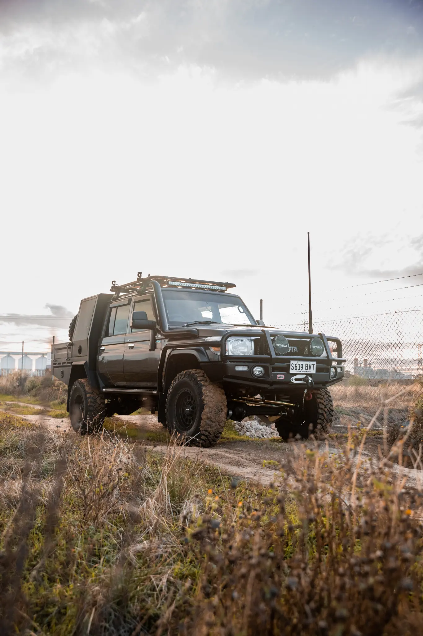 Toyota 79 Series LandCruiser with ROH Assault Matte Black 4x4 Wheel
