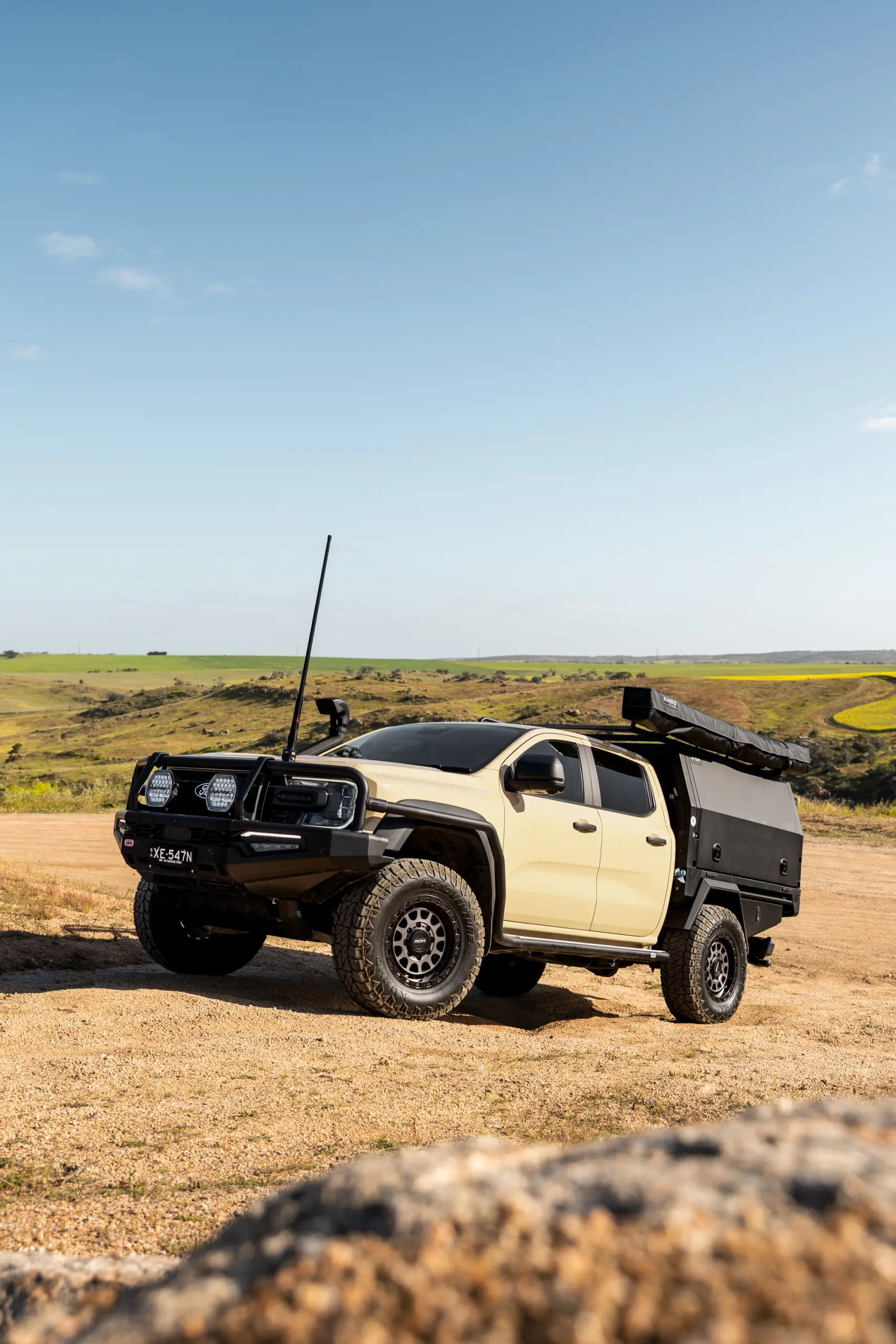 Ford Ranger Super Duty with 18x9 +20 Graphite Centre Black Lip Assault 4x4 Wheel Design off road