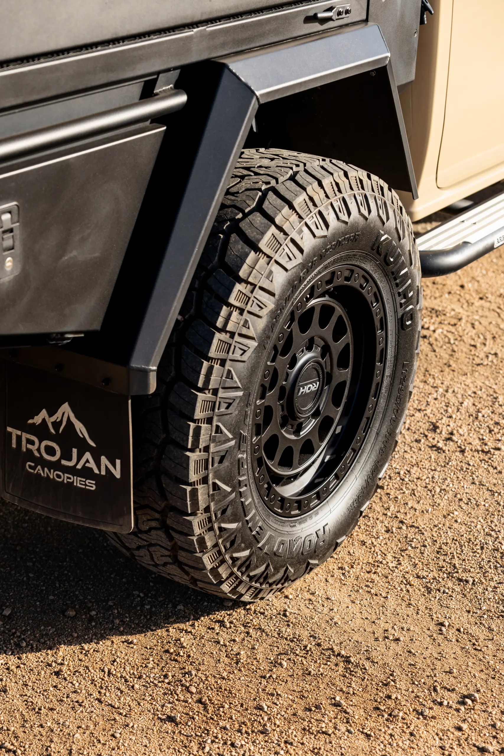 Ford Ranger Super Duty with 18x9 +20 Matte Black Assault 4x4 Wheel Design off road