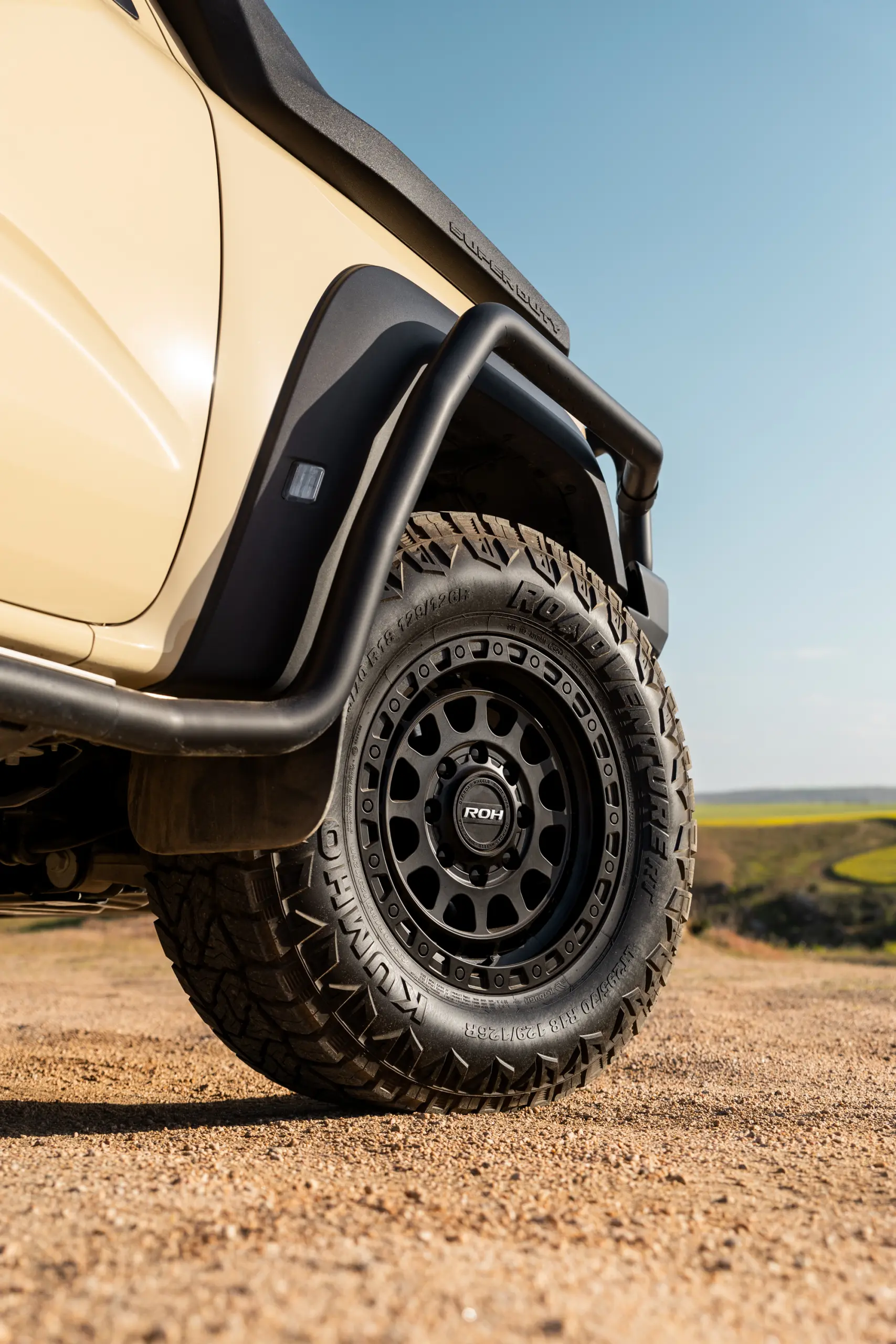 Ford Ranger Super Duty with 18x9 +20 Matte Black Assault 4x4 Wheel Design off road