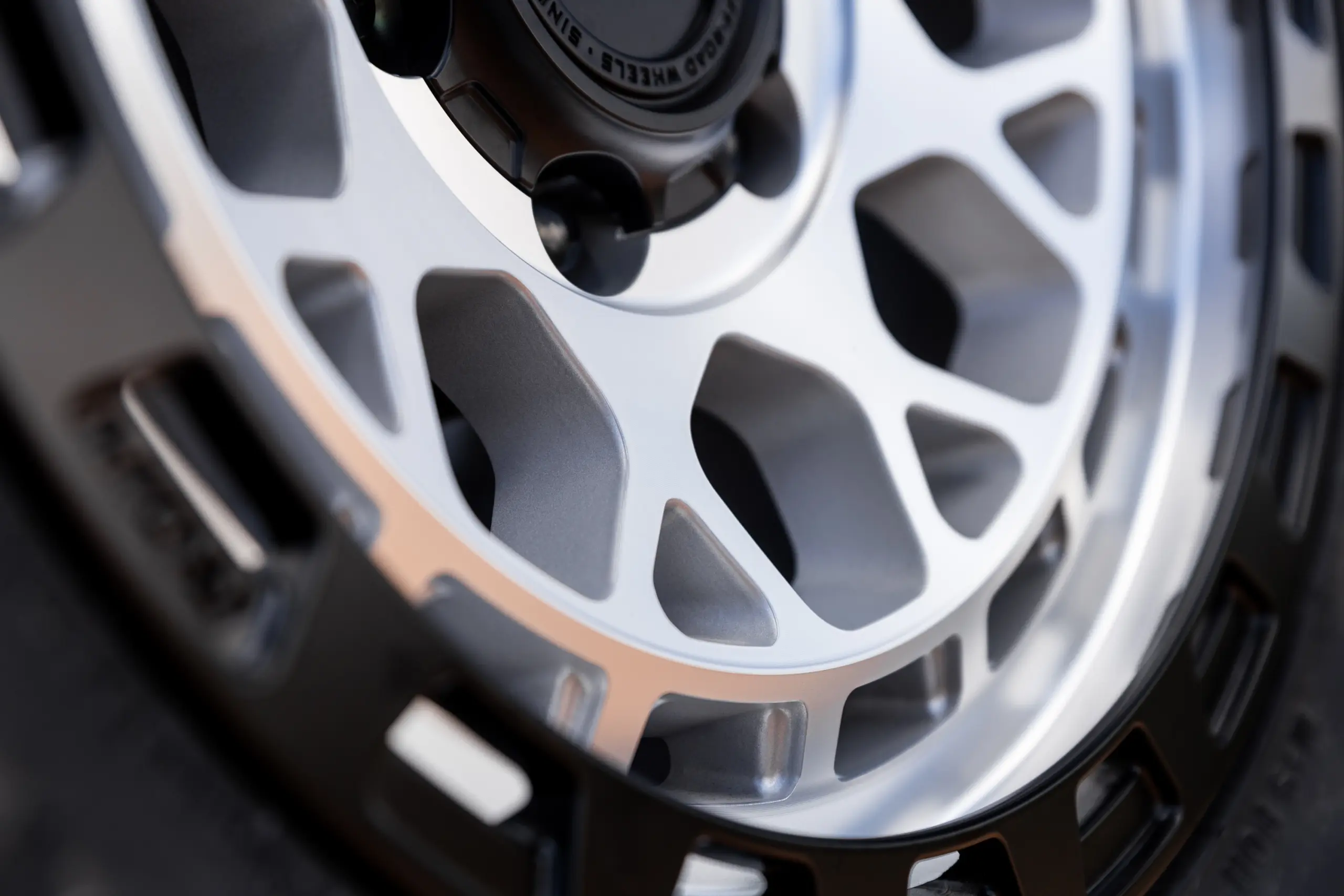Close-up of ROH Atlas 4x4 Wheel in Machined Centre Black Lip finish