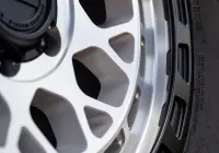 Close-up of ROH Atlas 4x4 Wheel in Machined Centre Black Lip finish