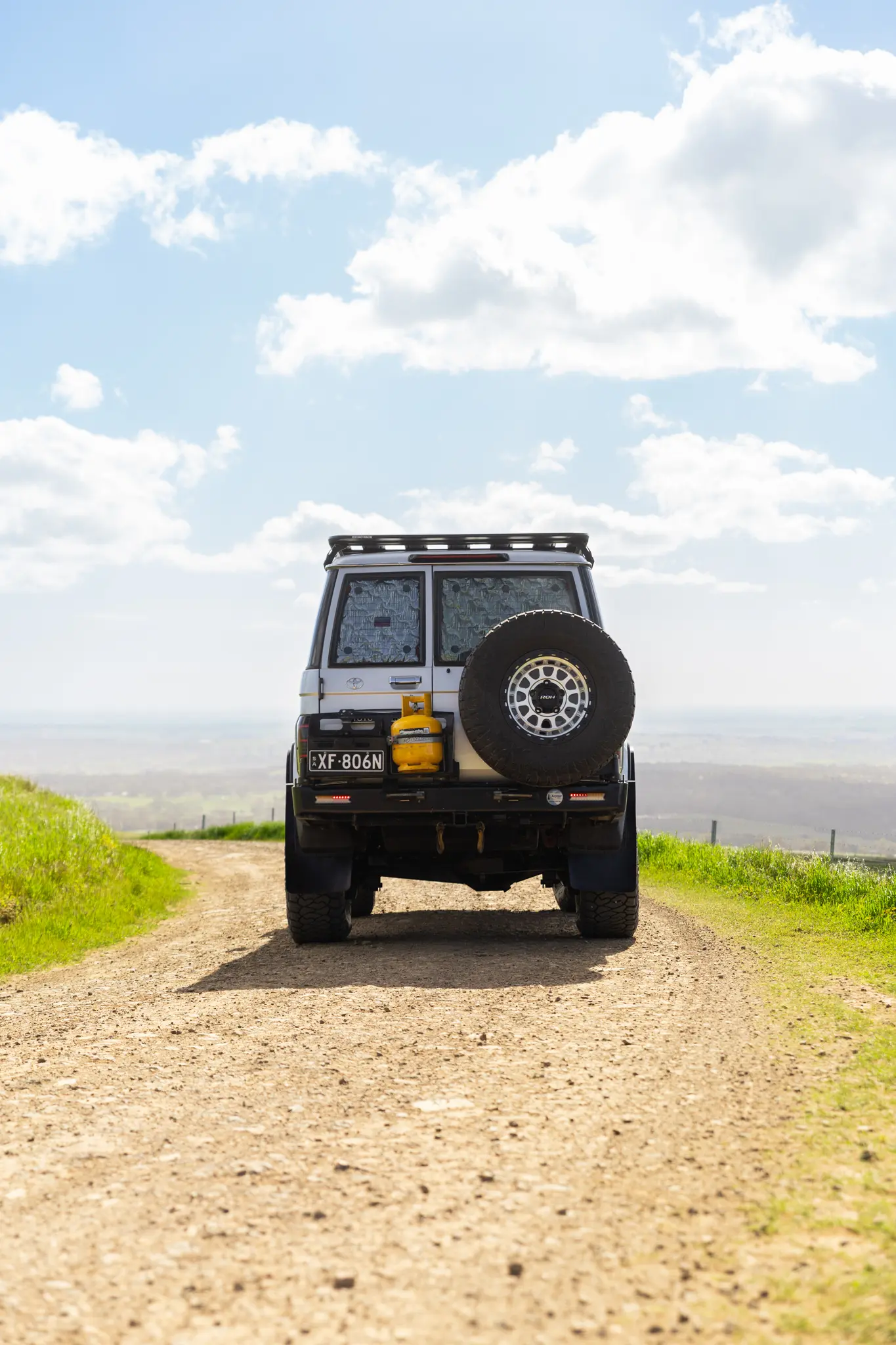 76 Series Landcruiser - Assault