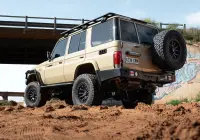 Toyota LandCruiser 76 Series with Graphite Centre Black Lip Raid 5 4x4 Wheel off road