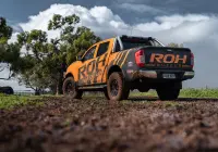 Navara NP300 - Blak Trak