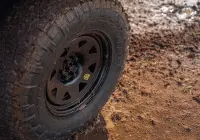 Navara NP300 - Blak Trak