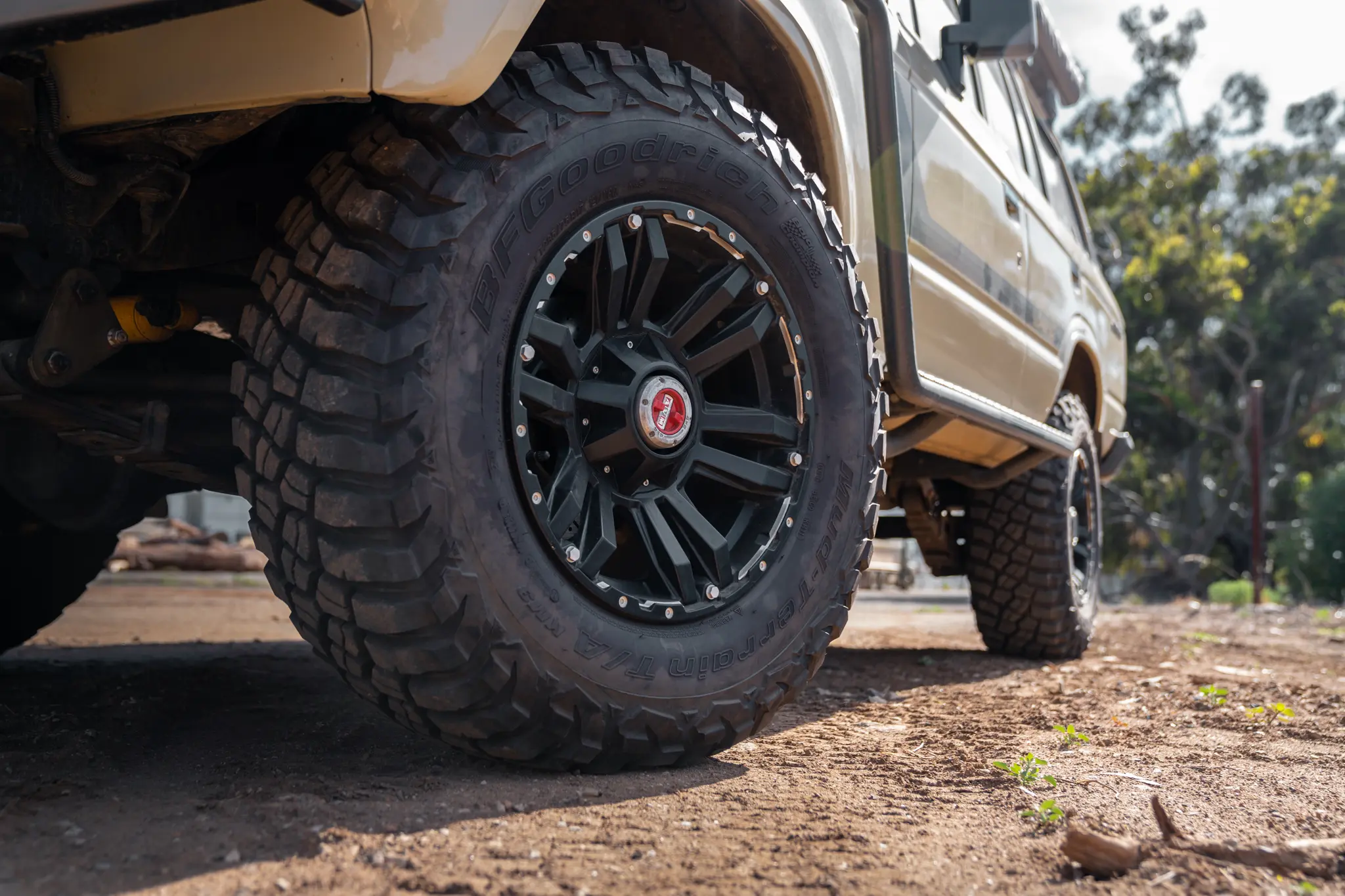 Toyota 60 Series LandCrusier with ROH Vapour 4x4 Matte Black Machined Accents Wheel