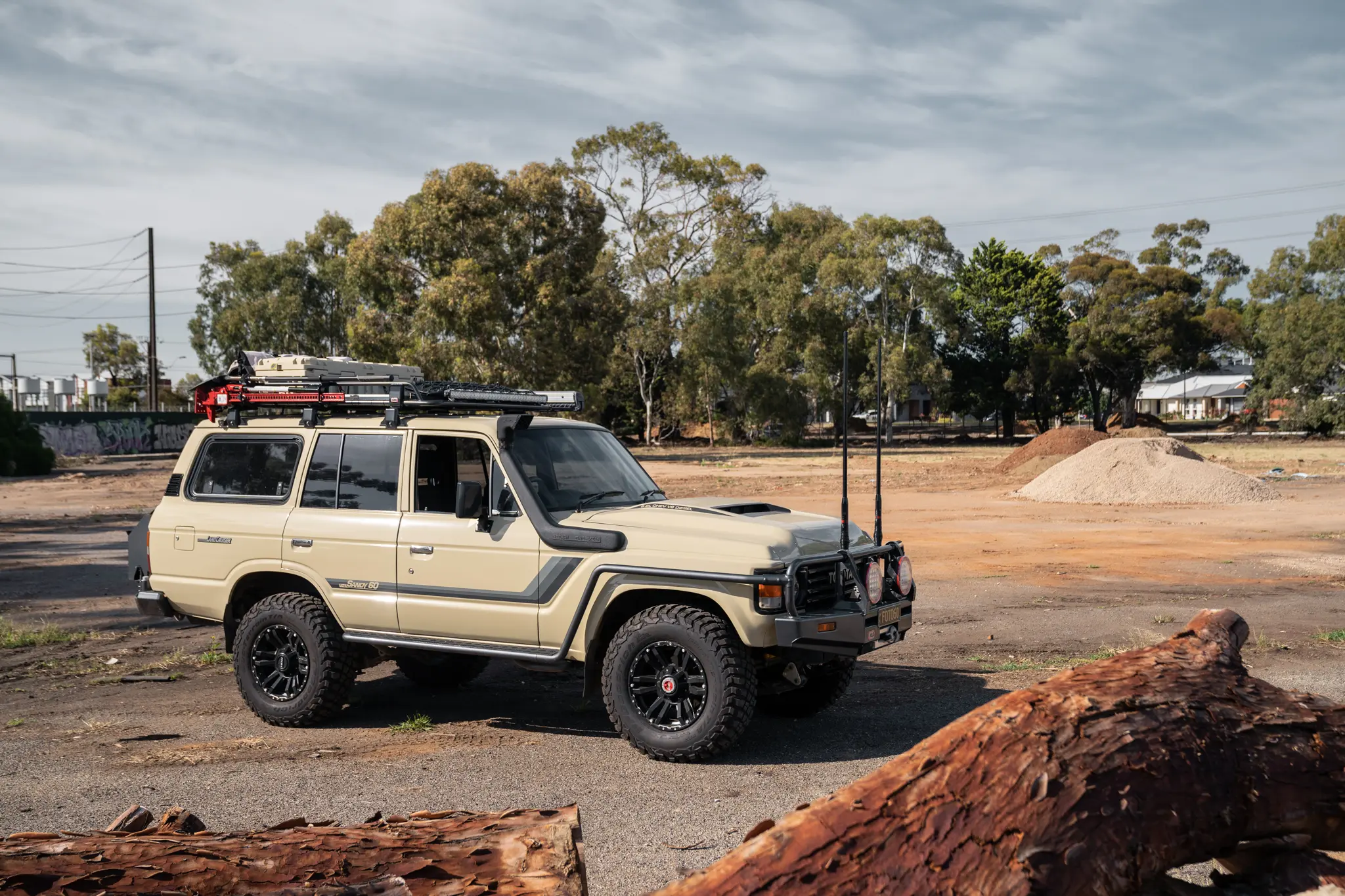 Toyota 60 Series LandCrusier with ROH Vapour 4x4 Matte Black Machined Accents Wheel