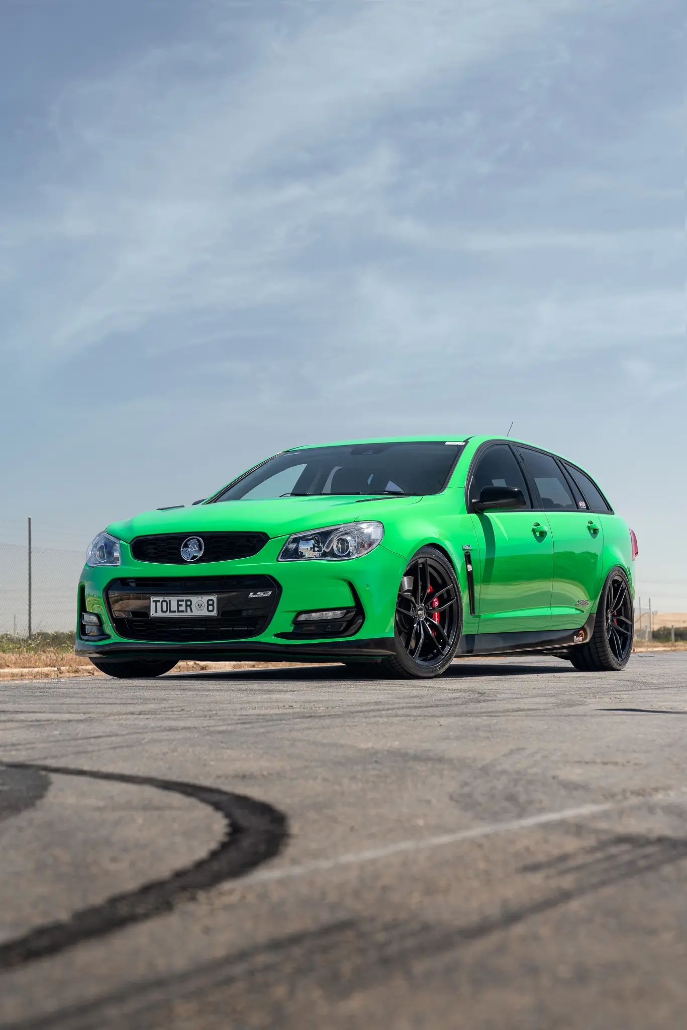 VF Commodore - RF3