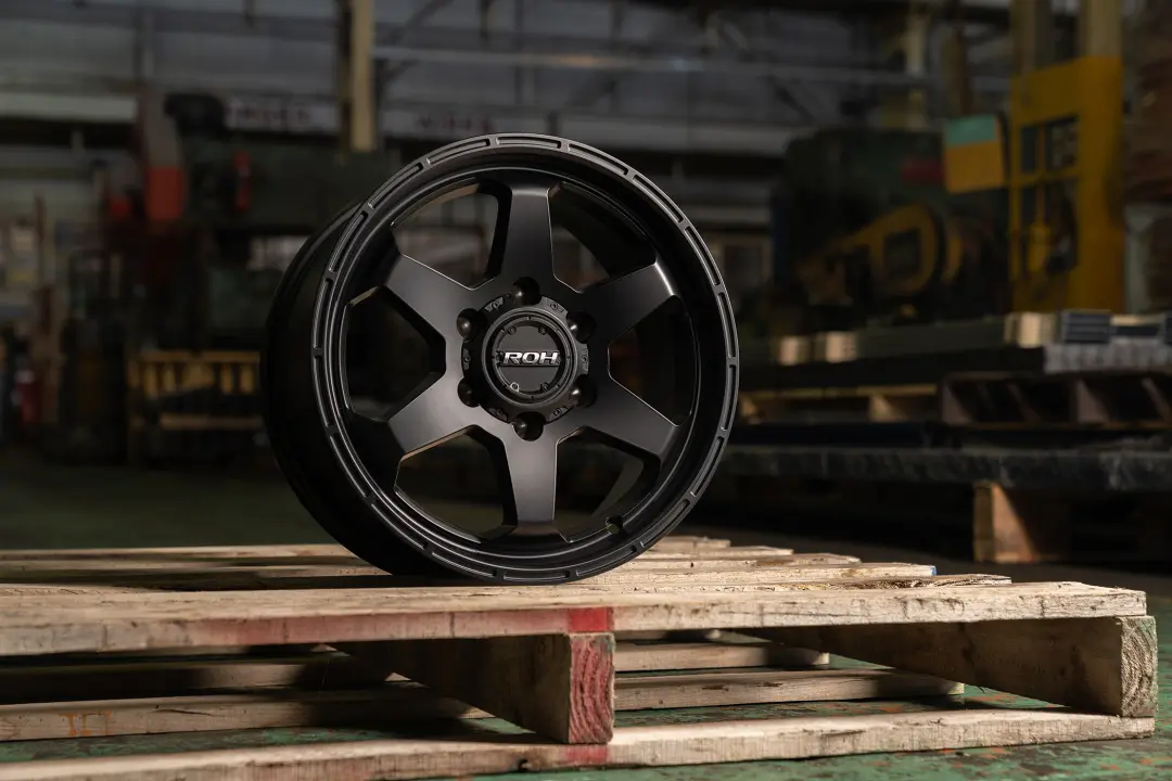 ROH Torque 4x4 Alloy Wheel in Matte Black on pallet in warehouse