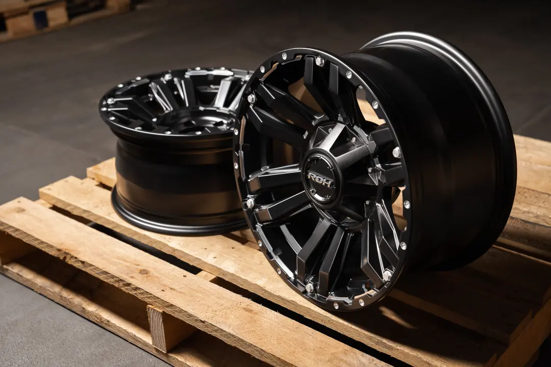 ROH Vapour 4x4 Alloy Wheel Matte Black Machined Accents on pallet in warehouse