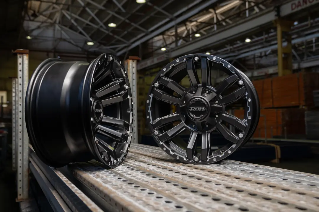 ROH Vapour 4x4 Alloy Wheel Matte Black Machined Accents on shelving in warehouse
