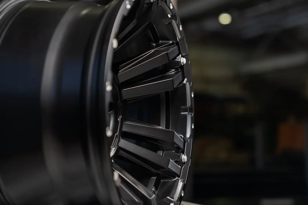 ROH Vapour 4x4 Alloy Wheel Matte Black Machined Accents on pallet in warehouse