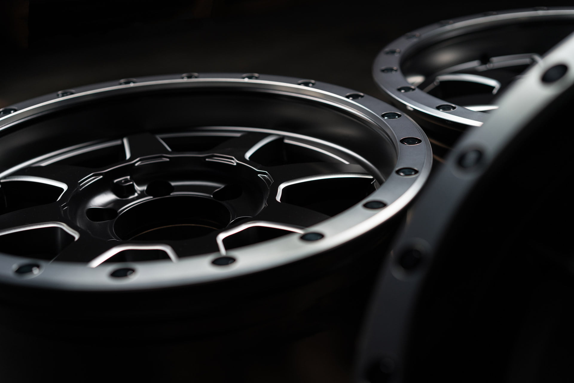 ROH 4x4 Beadlock wheel detail