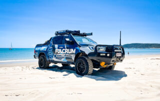 ROH Hammer wheels on Toyota HiLux at the beach